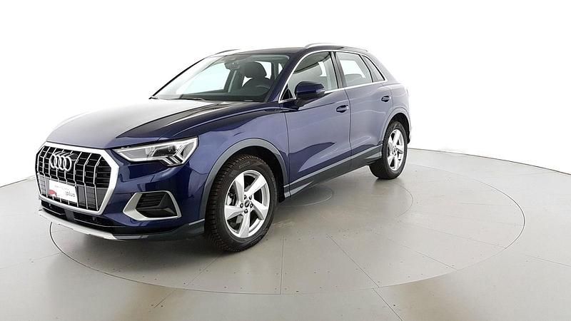 Usata Audi Q3 Advanced 150 CV (110 kW) 2023 Blu navarra met SUV