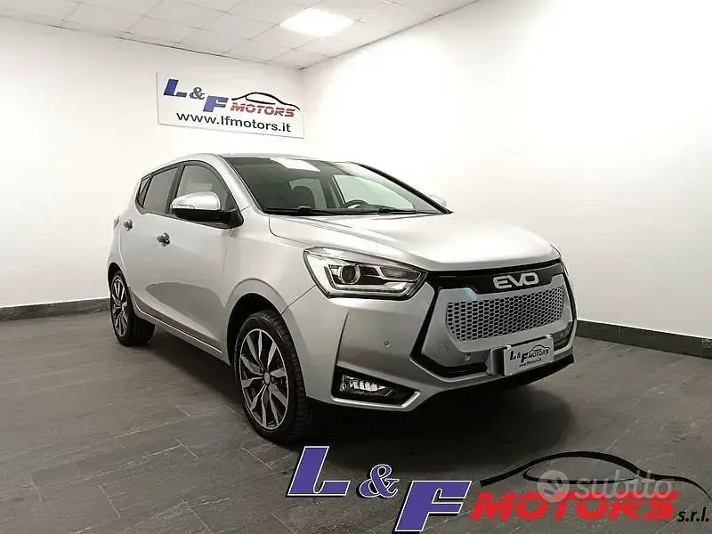 Usata EVO Evo 3 107 CV (78 kW) 2023 Grigio SUV