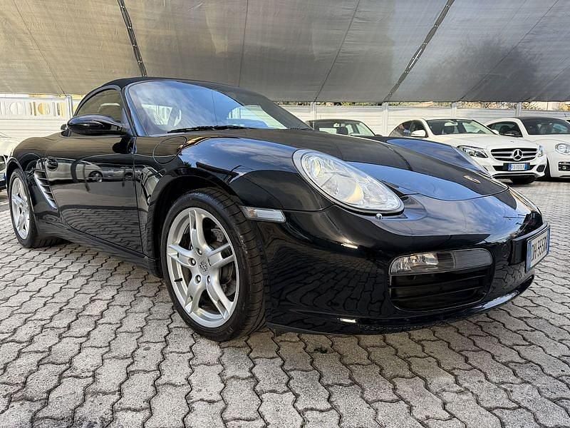 Second-hand Porsche Boxster 245 CP (180 kW) 2007 Negru Cabrio