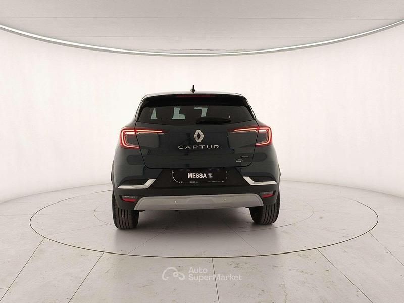 Usata Renault Captur Intens 94 CV (69 kW) 2022 Blu/azzurro SUV