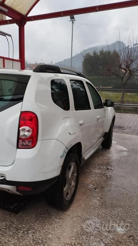 Usata Dacia Duster 2013 Bianco SUV
