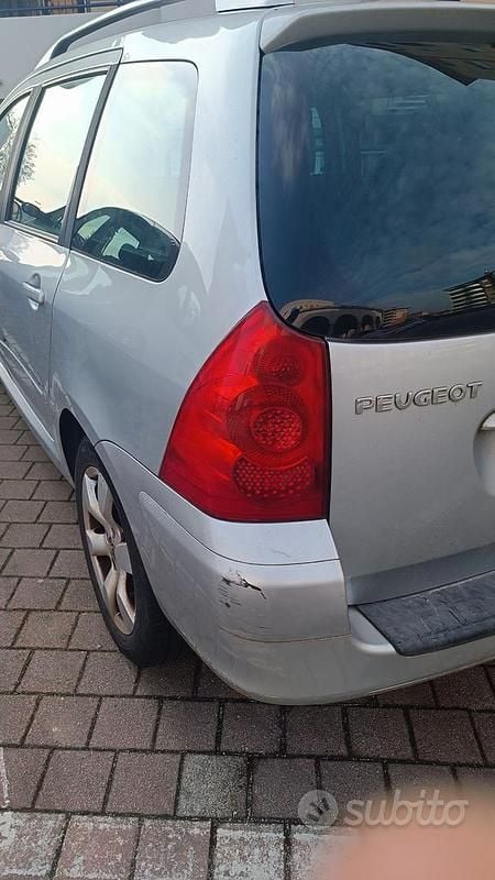 Usata Peugeot 307 109 CV (80 kW) 2006 Grigio Station wagon