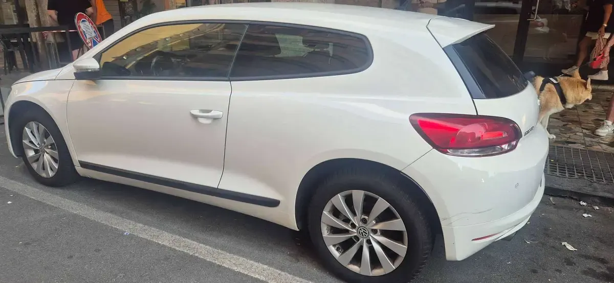 Usata VW Scirocco 140 CV (102 kW) 2010 Bianco Coupé