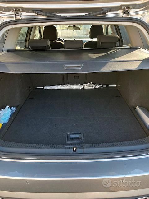 Usata VW Golf VII Business 115 CV (84 kW) 2018 Grigio Station wagon