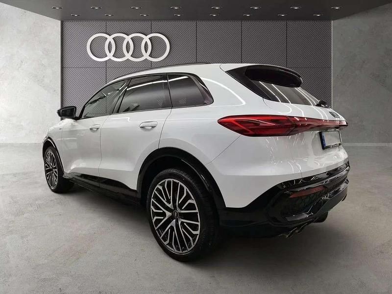 Usata Audi Q5 Ambiente 204 CV (150 kW) 2025 Bianco ghiacciaio SUV