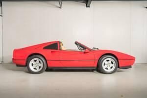 Usata Ferrari 328 270 CV (198 kW) 1985 Rosso Cabrio