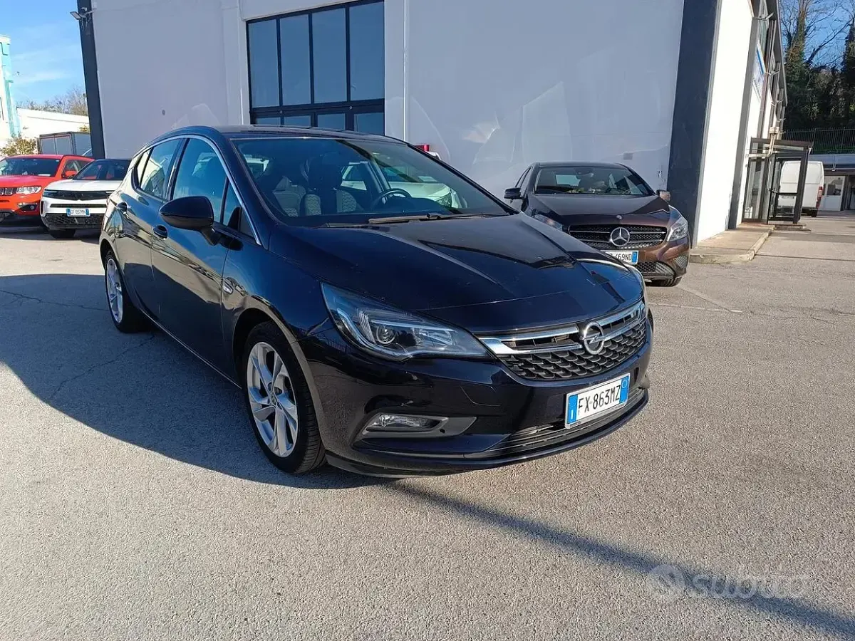 Usata Opel Astra Dynamic 136 CV (100 kW) 2019 Other Berlina