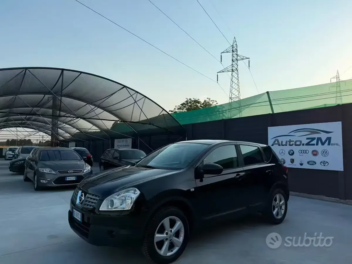 Usata Nissan Qashqai Tekna 141 CV (103 kW) 2010 SUV