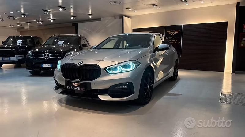Usata BMW 118 Advantage 150 CV (110 kW) 2020 Grigio Utilitaria