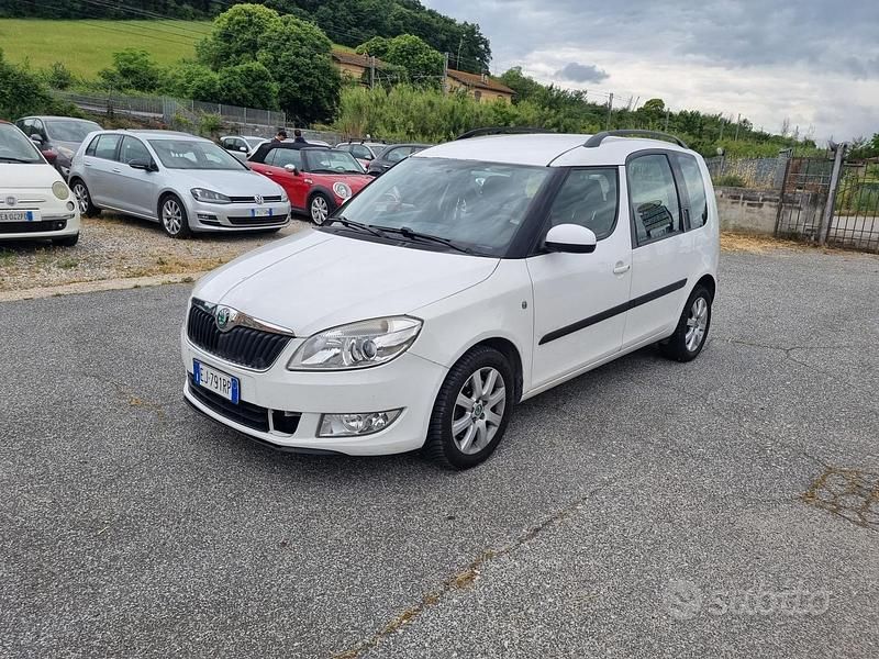 Usata Skoda Roomster Elegance 105 CV (77 kW) 2011 Bianco Monovolume