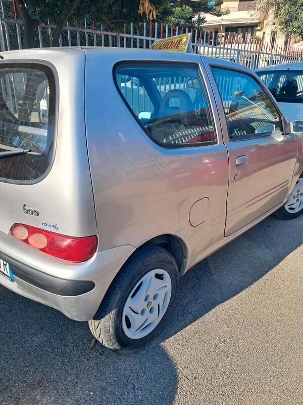Usata Fiat Seicento Active 54 CV (39 kW) 2004 Grigio Utilitaria