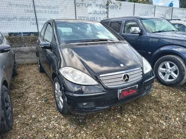 Usata Mercedes A180 Avantgarde 108 CV (79 kW) 2008 Nero Berlina