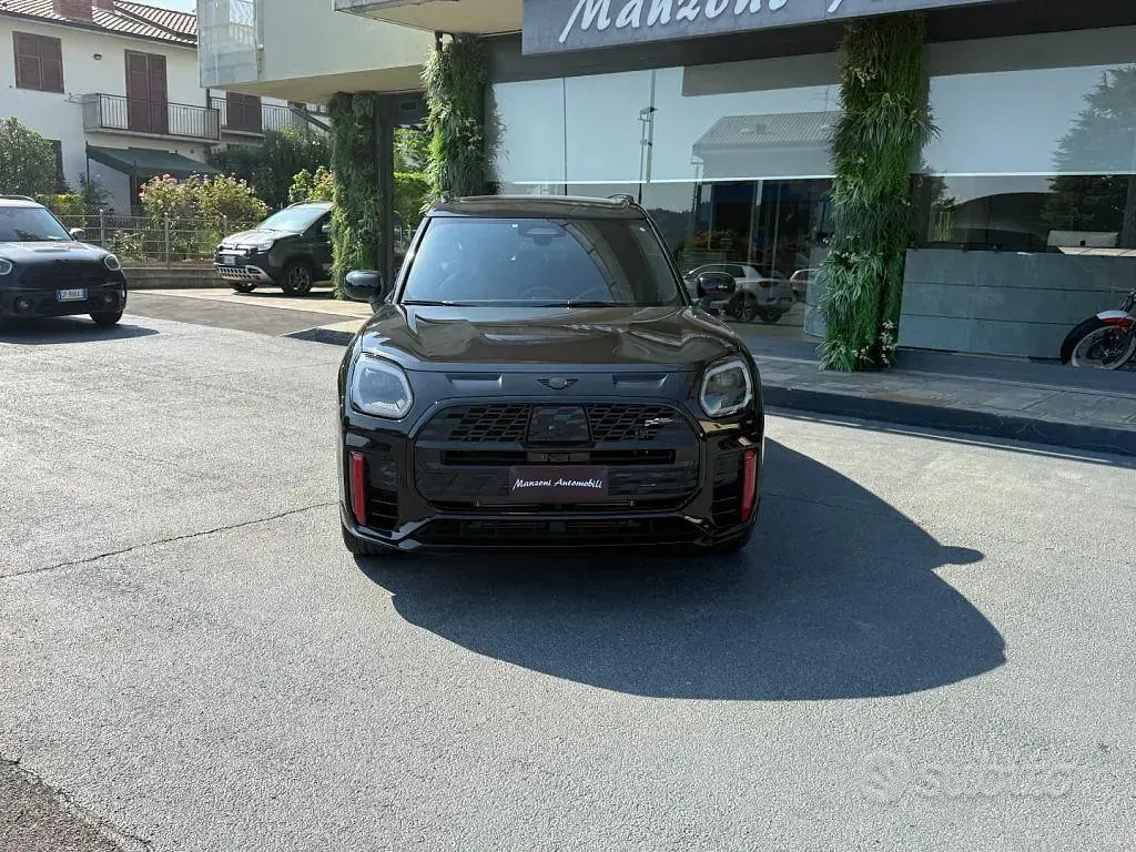 Usata Mini John Cooper Works Countryman 300 CV (220 kW) 2025 Nero SUV