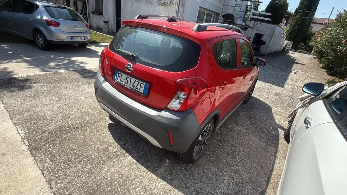 Usata Opel Karl Rocks 75 CV (55 kW) 2018 Utilitaria