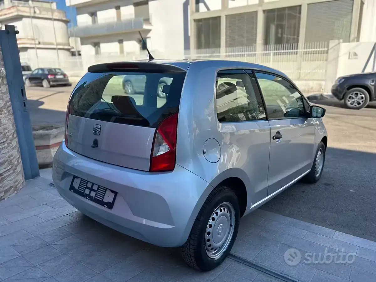 Usata Seat Mii 60 CV (44 kW) 2015 Grigio Utilitaria