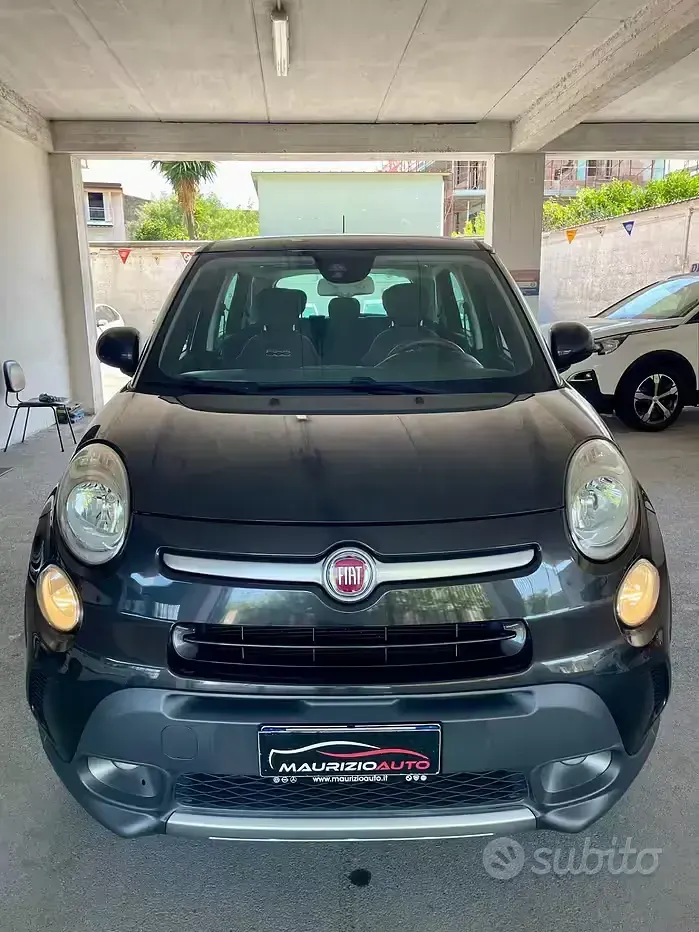 Usata Fiat 500L Trekking 105 CV (77 kW) 2015 Grigio Monovolume