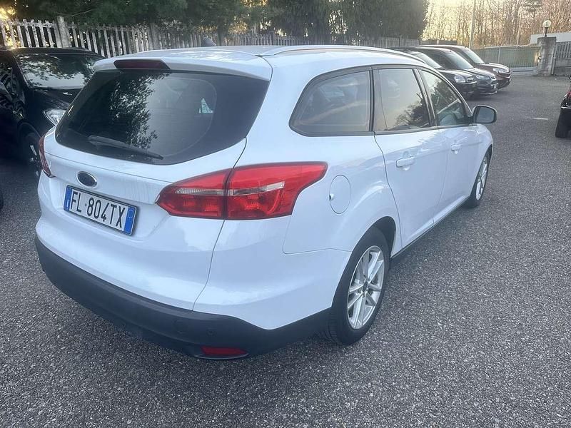 Usata Ford Focus Titanium X 120 CV (88 kW) 2017 Bianco Station wagon