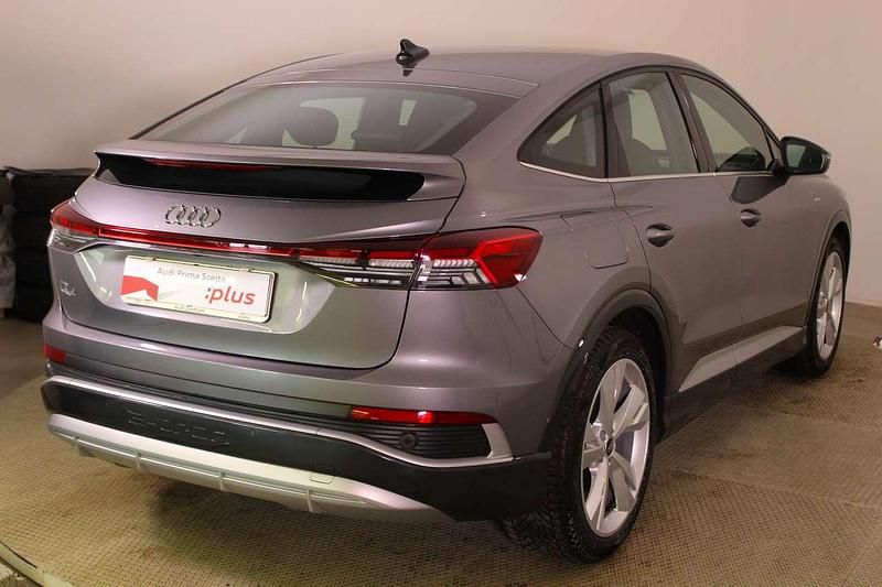 Usata Audi Q4 Sportback e-tron S-Line 210 kW (286 CV) 2024 Grigio SUV