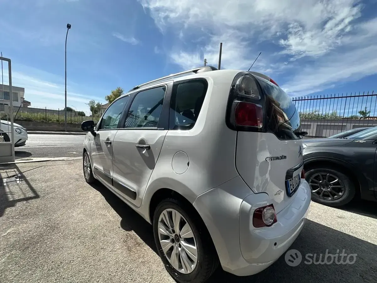 Usata Citroën C3 Picasso Exclusive 92 CV (67 kW) 2012 Bianco Monovolume