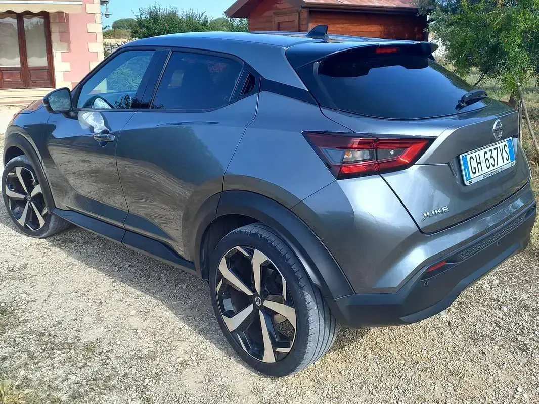 Usata Nissan Juke N-Connecta 114 CV (83 kW) 2022 Grigio SUV