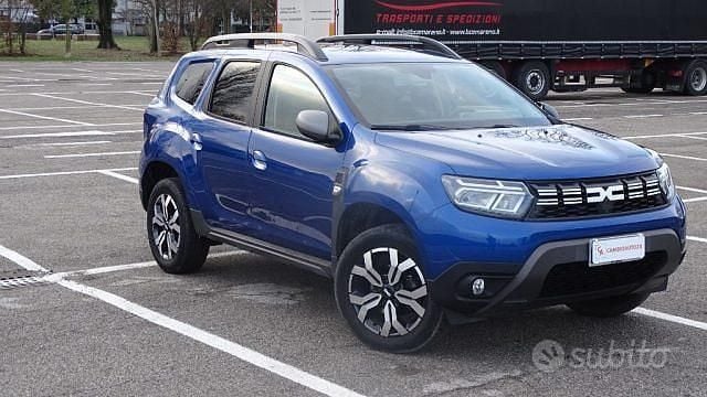 Second-hand Dacia Duster 116 CP (85 kW) 2023 Albastru SUV