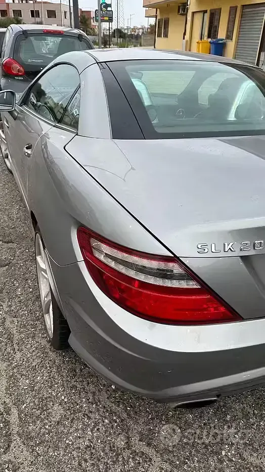 Usata Mercedes SLK200 Premium 184 CV (135 kW) 2011 Grigio Cabrio