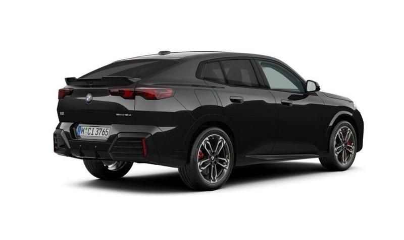Nuova BMW X2 M Sport 150 CV (110 kW) 2026 Nero / metallizzato SUV