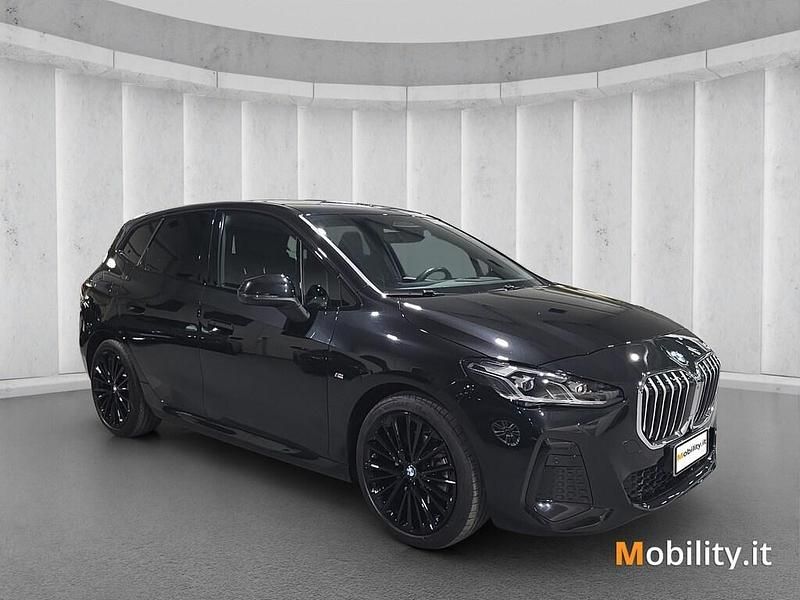 Usata BMW 218 M Sport 149 CV (109 kW) 2025 Nero Station wagon