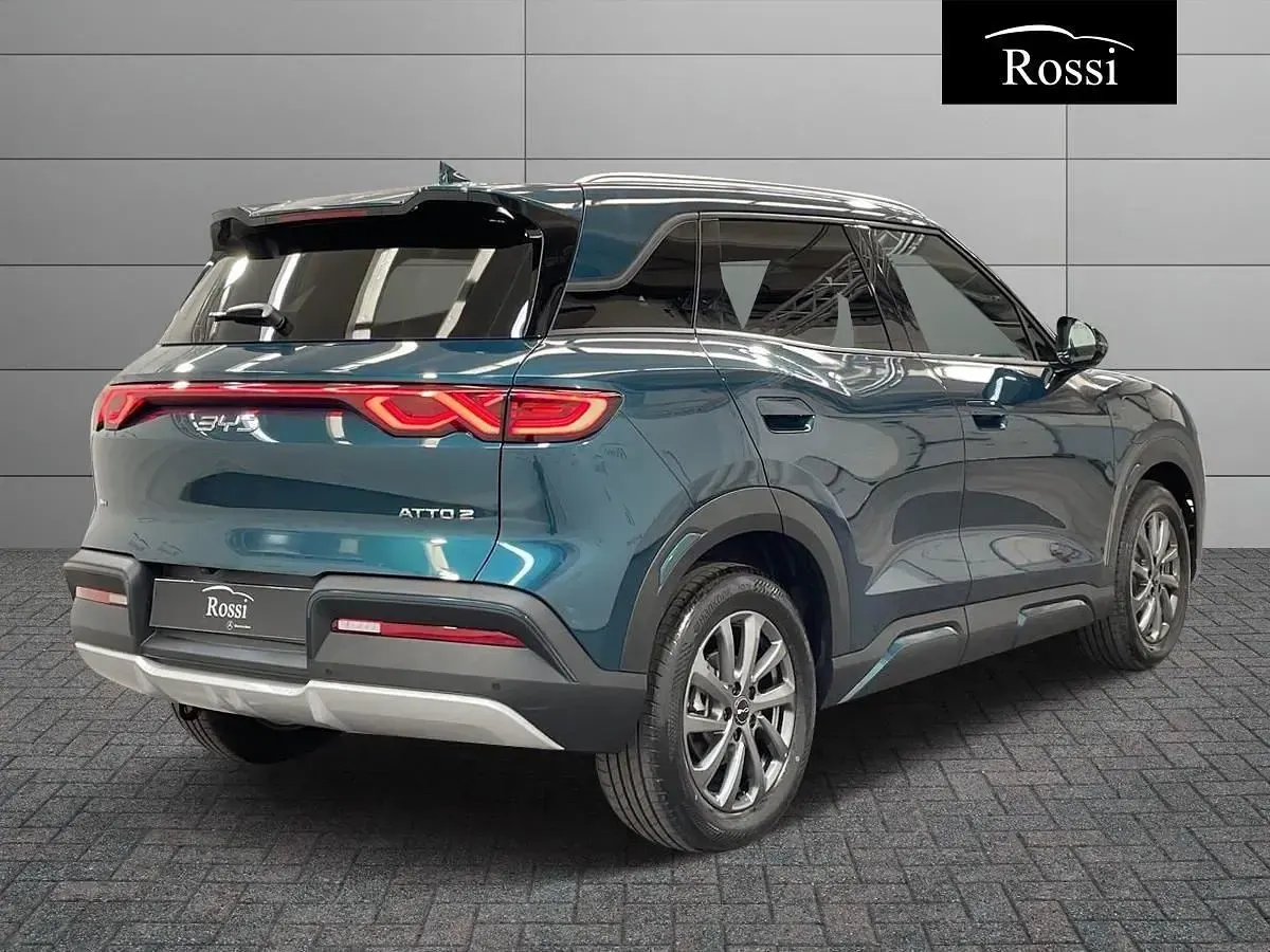 Nuova BYD Atto 2 Boost 212 CV (155 kW) 2026 Midnight blue SUV