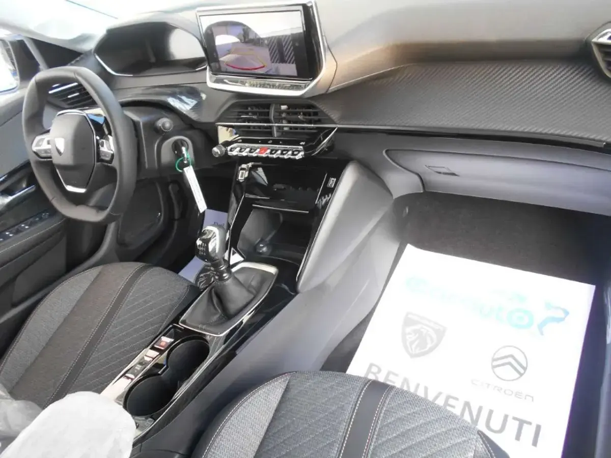 Nuova Peugeot 208 Allure 101 CV (74 kW) 2026 Bianco Utilitaria