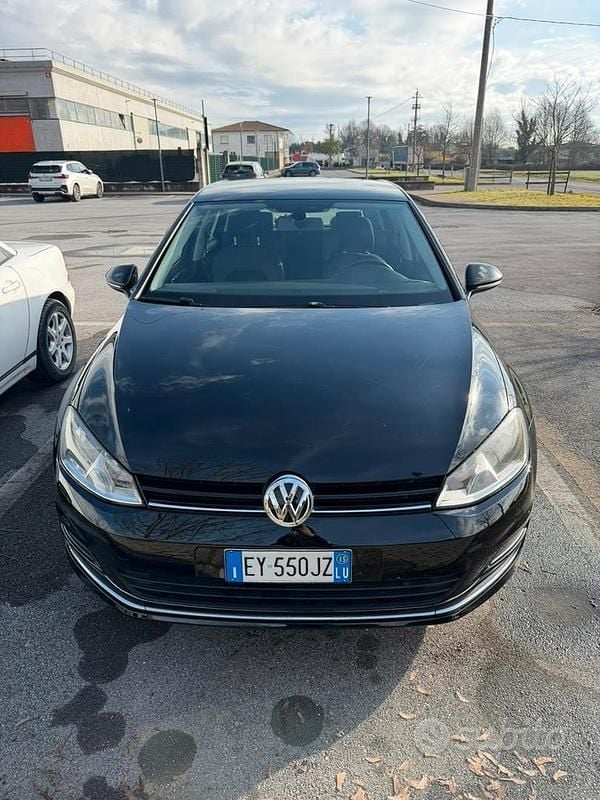 Usata VW Golf VII 115 CV (84 kW) 2015 Nero Berlina