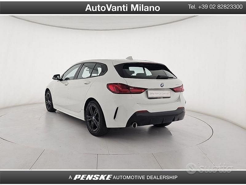 Usata BMW 116 M Sport 116 CV (85 kW) 2022 Bianco Utilitaria