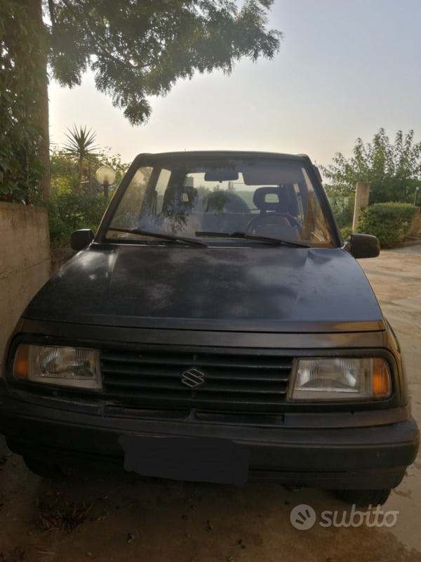 Usato 1989 Suzuki Vitara Benzin (6.000 €)