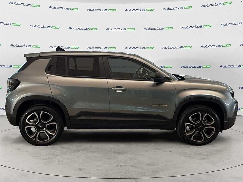 Usata Jeep Avenger Summit 101 CV (74 kW) 2025 Grigio SUV