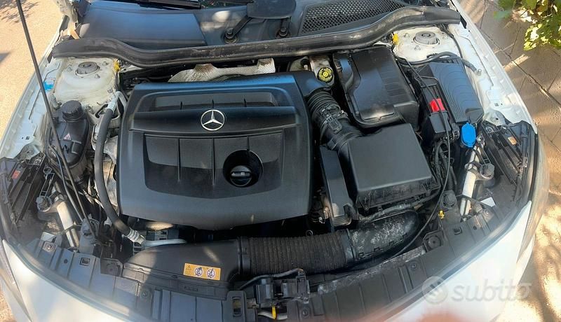 Usata Mercedes GLA180 2019 Bianco SUV