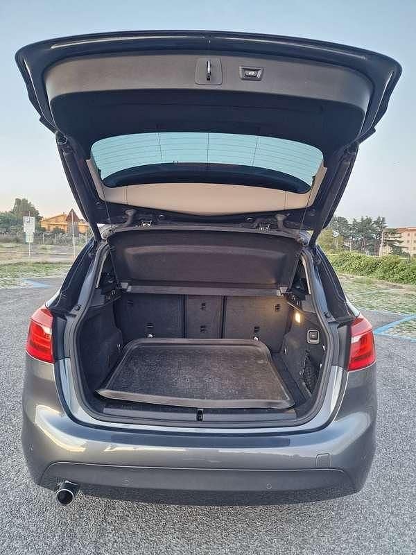 Usata BMW 216 Active Tourer Comfort Edition 86 CV (63 kW) 2017 Bronzo Monovolume