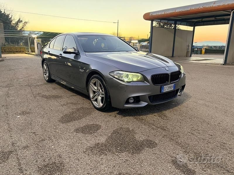 Usata BMW 520 M Sport 190 CV (139 kW) 2015 Grigio Berlina
