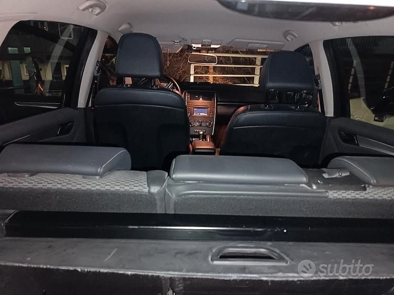 Usata Mercedes B180 2010 Nero Monovolume