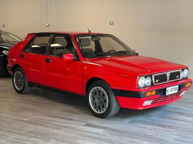 Rosso Usata 1991 Lancia Delta Due volumi | 36.900 € - Immagine 1/4