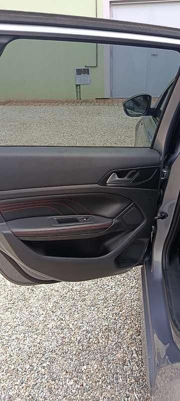 Usata Peugeot 308 SW GT-line 120 CV (88 kW) 2018 Station wagon