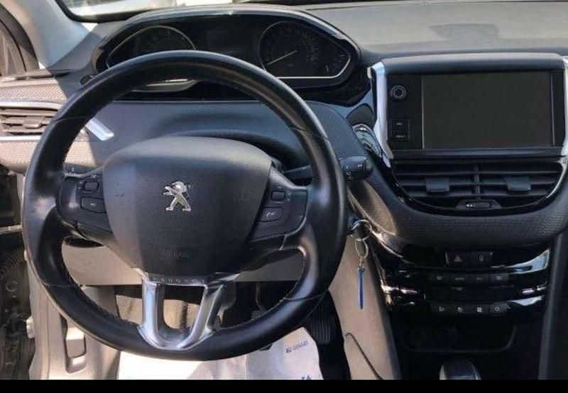 Usata Peugeot 208 Allure 75 CV (55 kW) 2018 Grigio Utilitaria