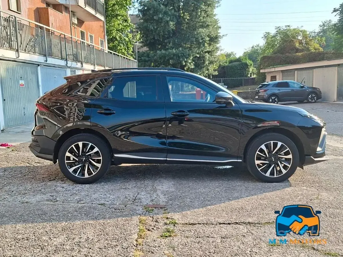 Usata EVO Evo 6 167 CV (122 kW) 2025 Nero SUV