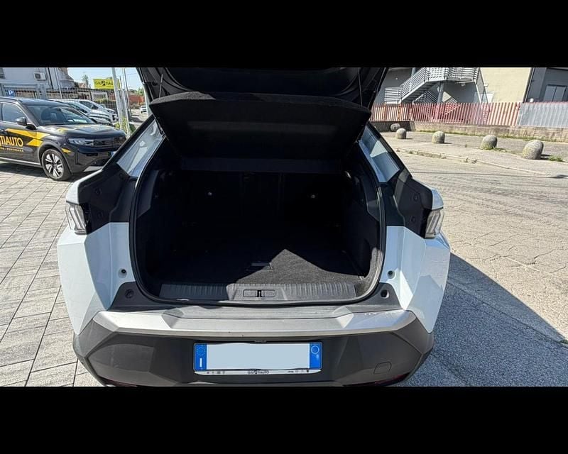 Usata Peugeot 3008 Allure 145 CV (106 kW) 2025 Bianco SUV