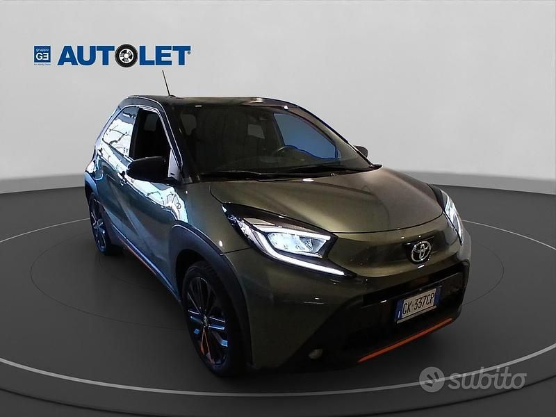 Usata Toyota Aygo X Limited 72 CV (52 kW) 2022 Verde SUV