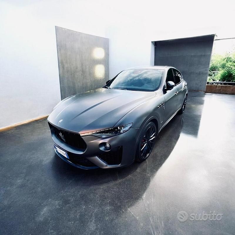 Usata Maserati Levante 430 CV (316 kW) 2019 Grigio SUV