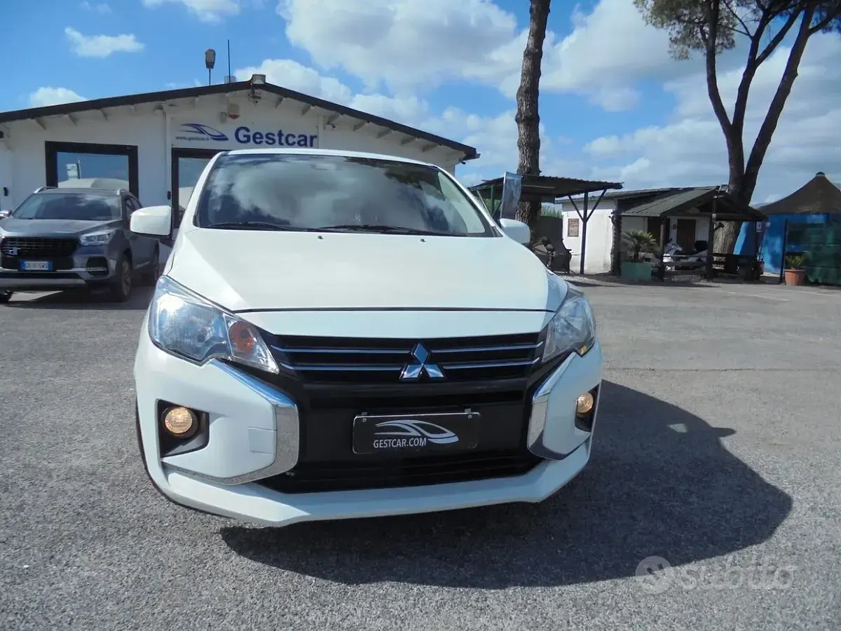 Usata Mitsubishi Space Star Intense 71 CV (52 kW) 2022 Bianco Utilitaria