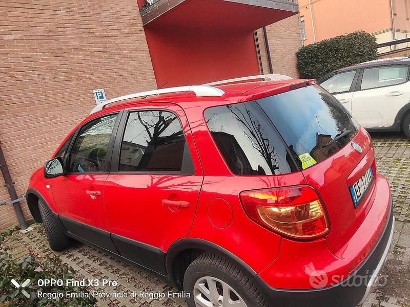 Usata Fiat Sedici 2010 Rosso SUV