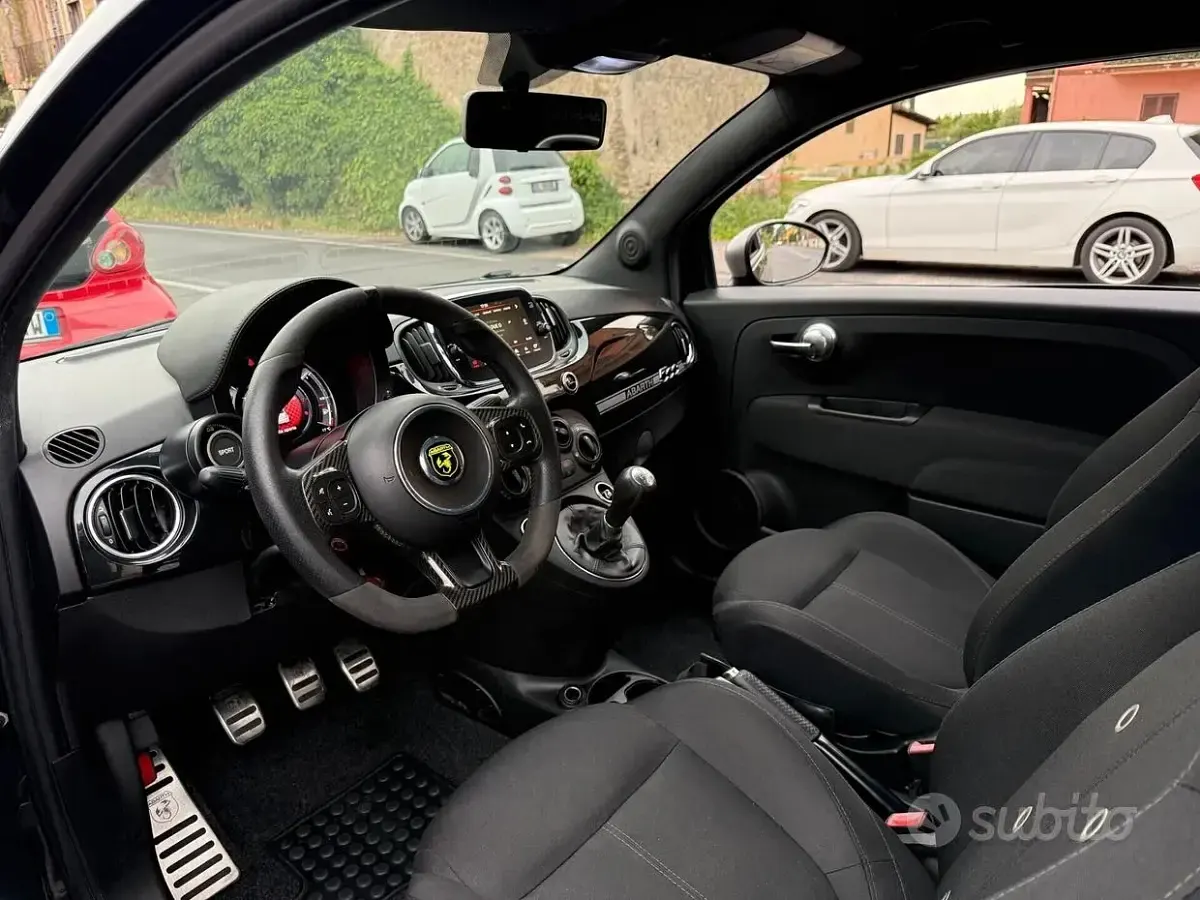 Usata Abarth 595 145 CV (106 kW) 2017 Nero Utilitaria