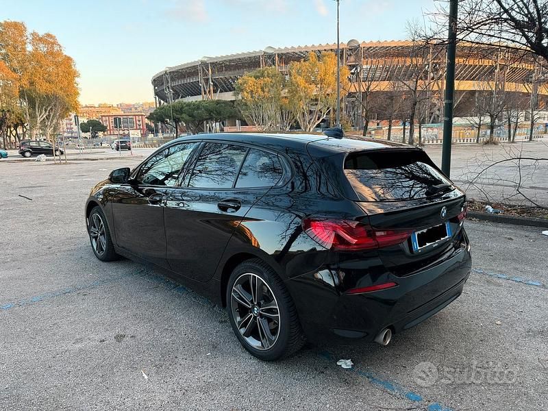 Usata BMW 118 Sport Line 136 CV (100 kW) 2021 Nero Utilitaria