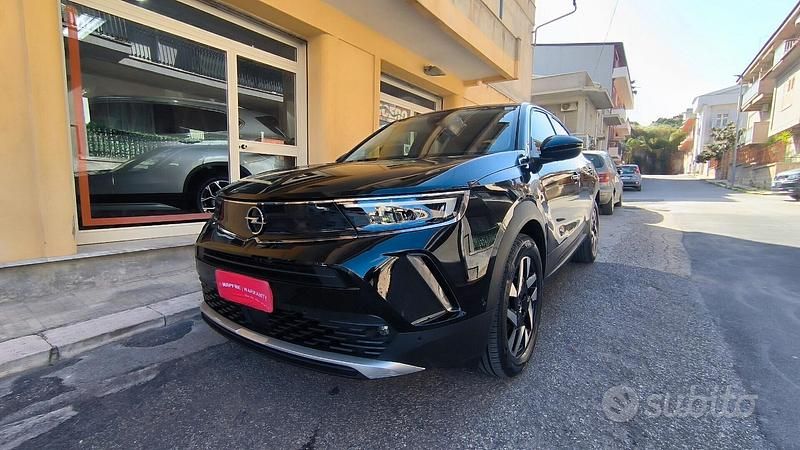 Usata Opel Mokka Elegance 110 CV (80 kW) 2022 Nero SUV